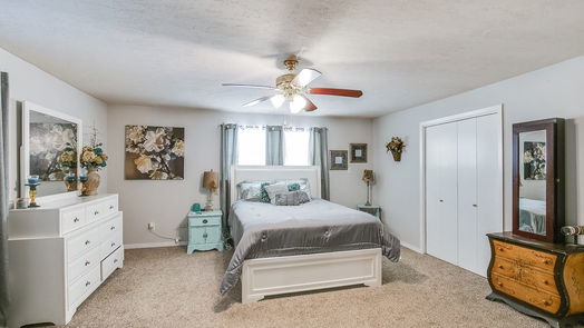Galveston 2-story, 2-bed 5207 Avenue K-idx