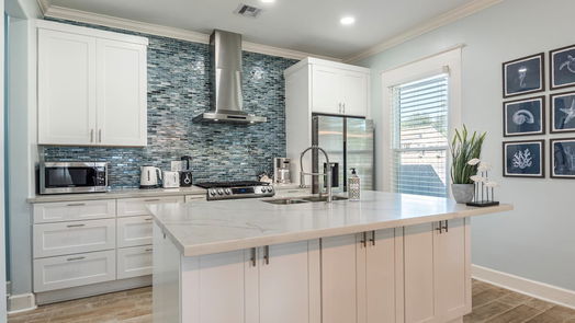 Galveston 1-story, 6-bed 4702 Avenue N 1/2-idx