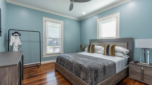 Galveston 1-story, 6-bed 4702 Avenue N 1/2-idx
