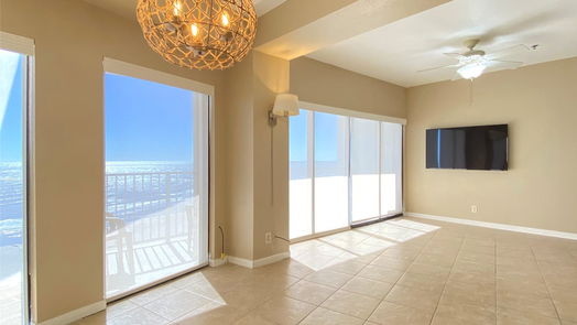 Galveston null-story, 1-bed 7700 Seawall Boulevard 607-idx