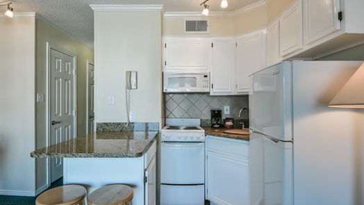 Galveston null-story, 1-bed 6102 Seawall Boulevard 369-idx