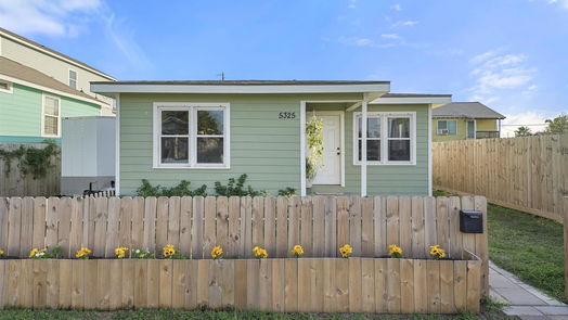 Galveston 1-story, 2-bed 5325 Avenue L-idx