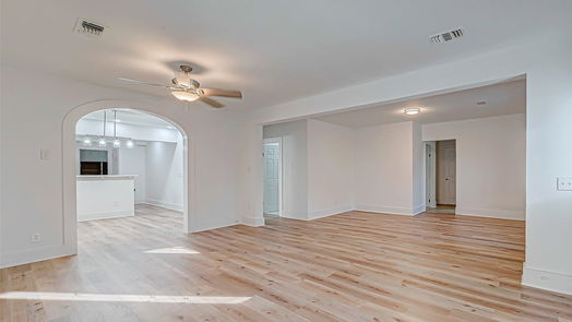Galveston 1-story, 4-bed 5106 Avenue Q-idx