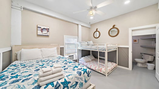 Galveston null-story, 4-bed 4135 Jackson Drive-idx