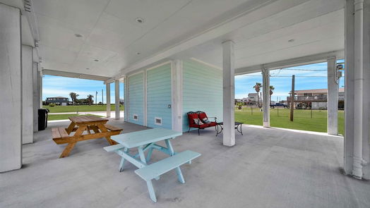 Galveston 1-story, 3-bed 3911 5th Street-idx