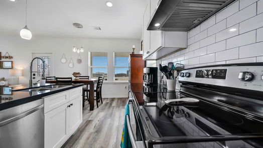 Galveston 1-story, 3-bed 3911 5th Street-idx