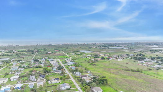 Galveston 2-story, 4-bed 2812 N Sonny Lane-idx