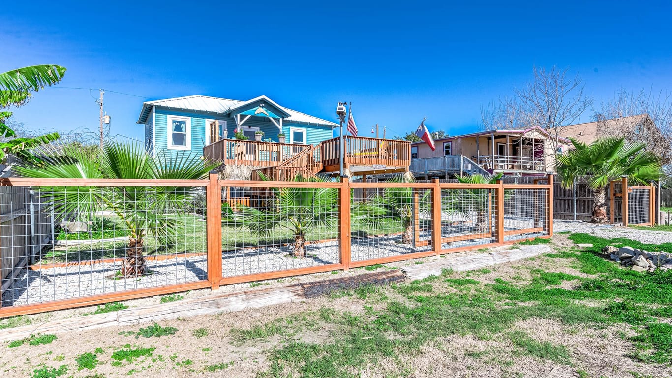 Galveston 1-story, 1-bed 11816 David Street-idx