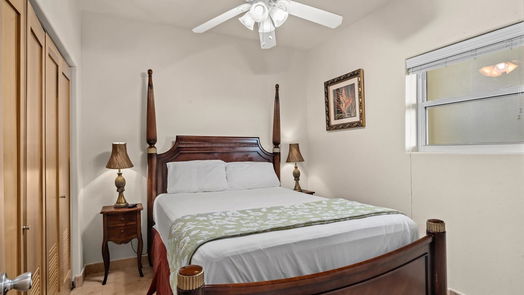 Galveston null-story, 3-bed 9420 Seawall Boulevard 906-idx