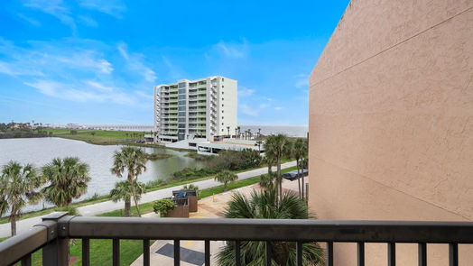 Galveston 1-story, 1-bed 9520 Seawall Boulevard 332-idx