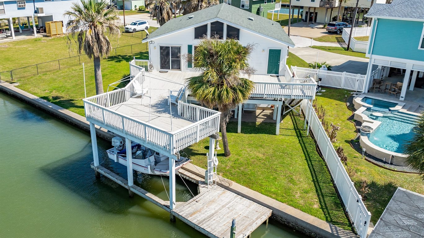 Galveston 1-story, 3-bed 22218 Matagorda Drive-idx