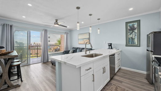 Galveston 1-story, 1-bed 9520 Seawall Boulevard 213-idx