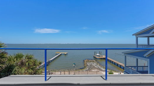 Galveston 2-story, 4-bed 8018 Channelview Drive-idx