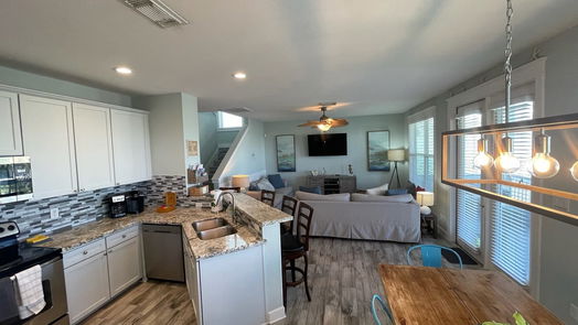 Galveston 2-story, 3-bed 4214 King Rail Circle-idx