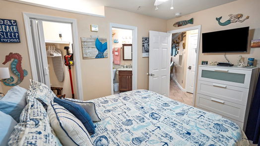 Galveston 1-story, 1-bed 9520 Seawall Boulevard 232-idx