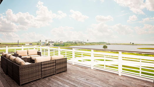 Galveston 3-story, 4-bed 10818 Sweet Water Cove Boulevard-idx