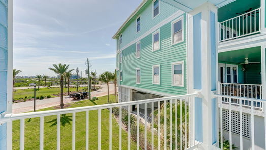 Galveston 1-story, 3-bed 4131 Pointe West Drive 101-idx