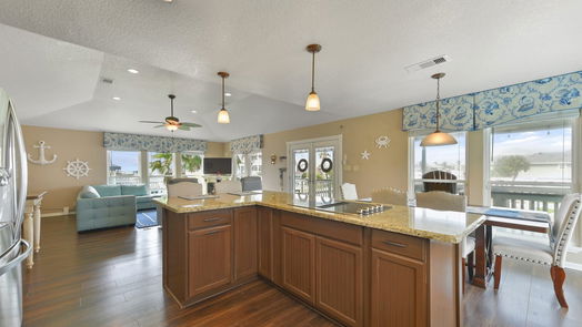 Galveston 1-story, 3-bed 3811 Nueces Drive-idx