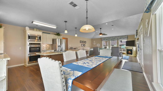 Galveston 1-story, 3-bed 3811 Nueces Drive-idx