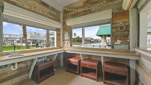 Galveston 1-story, 3-bed 3811 Nueces Drive-idx