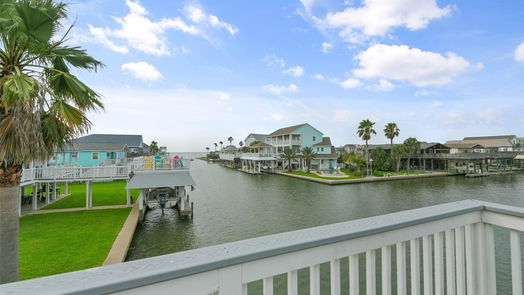 Galveston 1-story, 3-bed 3811 Nueces Drive-idx