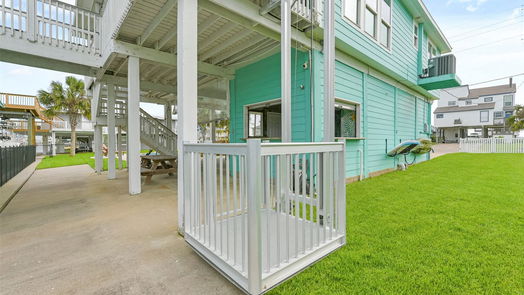 Galveston 1-story, 3-bed 3811 Nueces Drive-idx