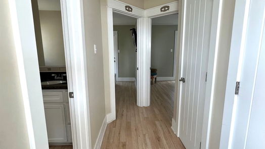 Galveston 4-story, 4-bed 21820 Deaf P Smith Drive-idx
