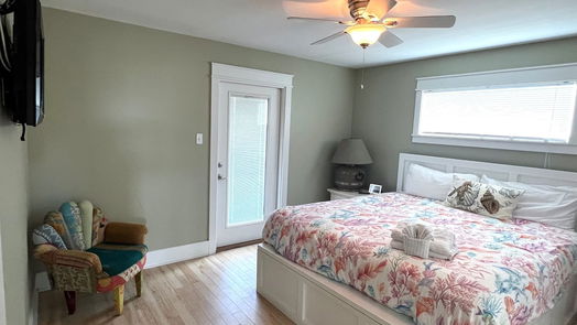 Galveston 4-story, 4-bed 21820 Deaf P Smith Drive-idx