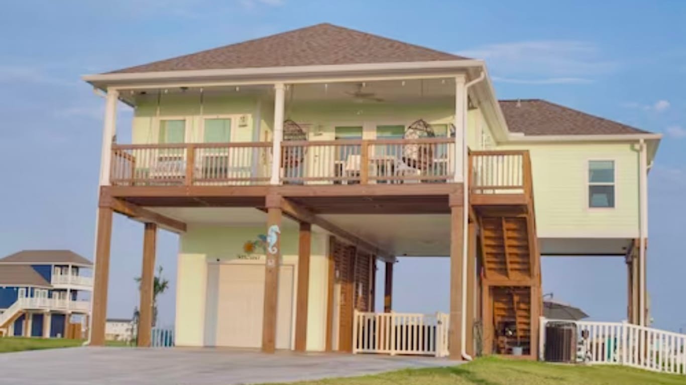 Galveston null-story, 3-bed 3610 MITOTE Drive-idx