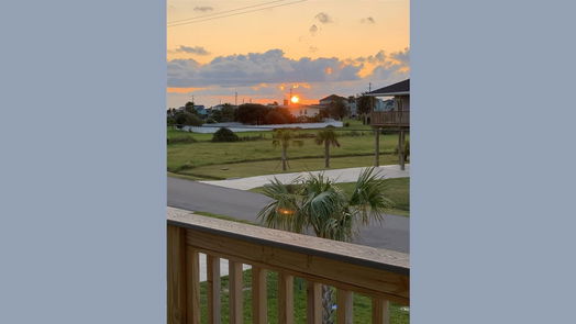 Galveston null-story, 3-bed 18610 Warrior Road-idx