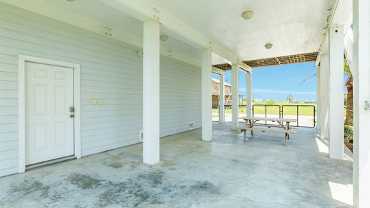 Galveston 2-story, 3-bed 4134 San Jacinto Drive-idx