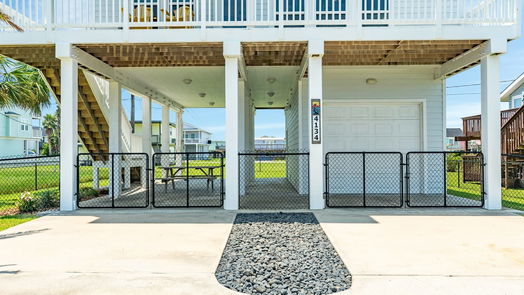 Galveston 2-story, 3-bed 4134 San Jacinto Drive-idx
