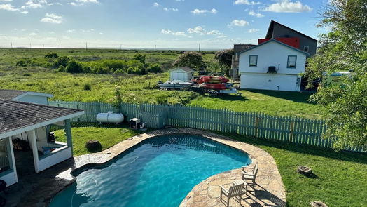 Galveston 2-story, 4-bed 4027 Spanish Main Boulevard-idx