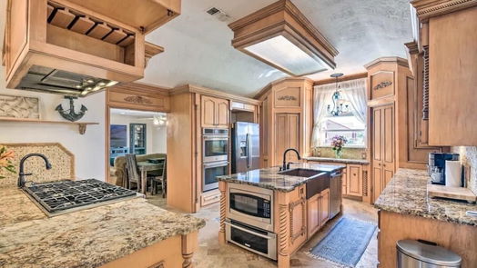 Galveston 2-story, 4-bed 4027 Spanish Main Boulevard-idx