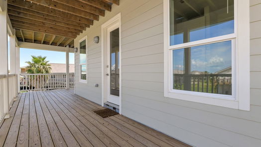 Galveston 2-story, 4-bed 4006 Fort Bend Drive-idx