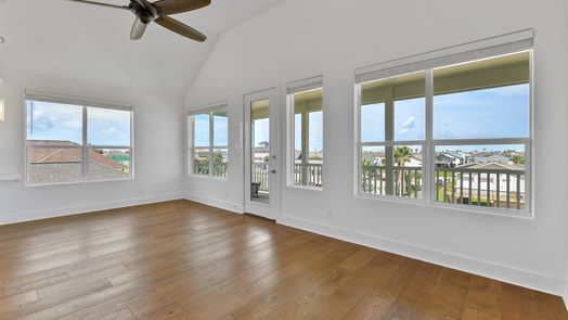 Galveston 2-story, 4-bed 4006 Fort Bend Drive-idx