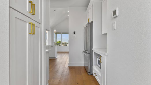 Galveston 2-story, 4-bed 4006 Fort Bend Drive-idx