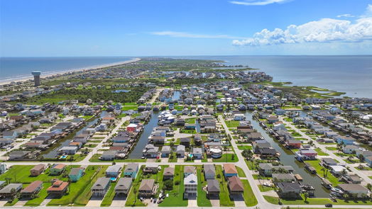Galveston 2-story, 4-bed 4006 Fort Bend Drive-idx