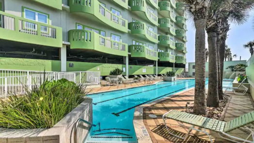 Galveston null-story, 3-bed 9420 Seawall Boulevard 601-idx
