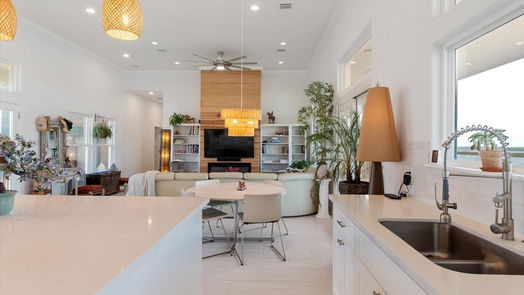 Galveston null-story, 4-bed 3815 Mitote Drive-idx