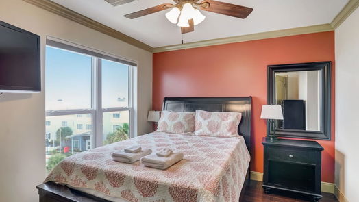 Galveston 2-story, 2-bed 9520 Seawall Boulevard 351-idx