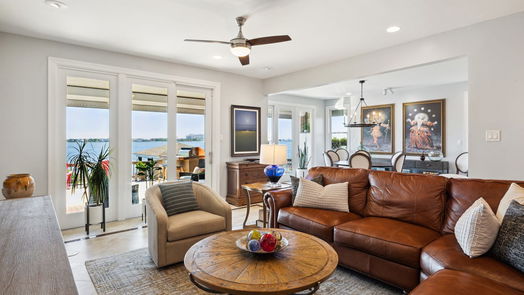 Galveston 2-story, 3-bed 7109 Broadway Street-idx