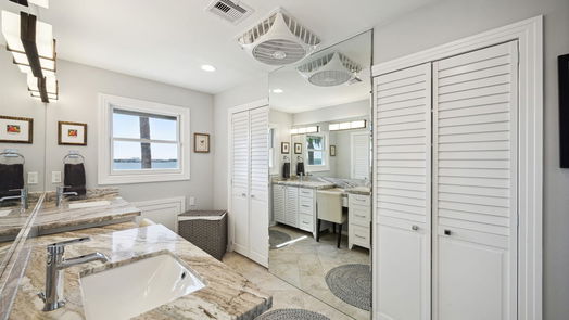 Galveston 2-story, 3-bed 7109 Broadway Street-idx