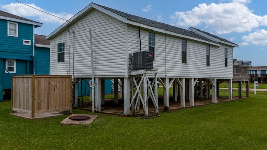 Galveston null-story, 2-bed 4115 Surf Drive-idx