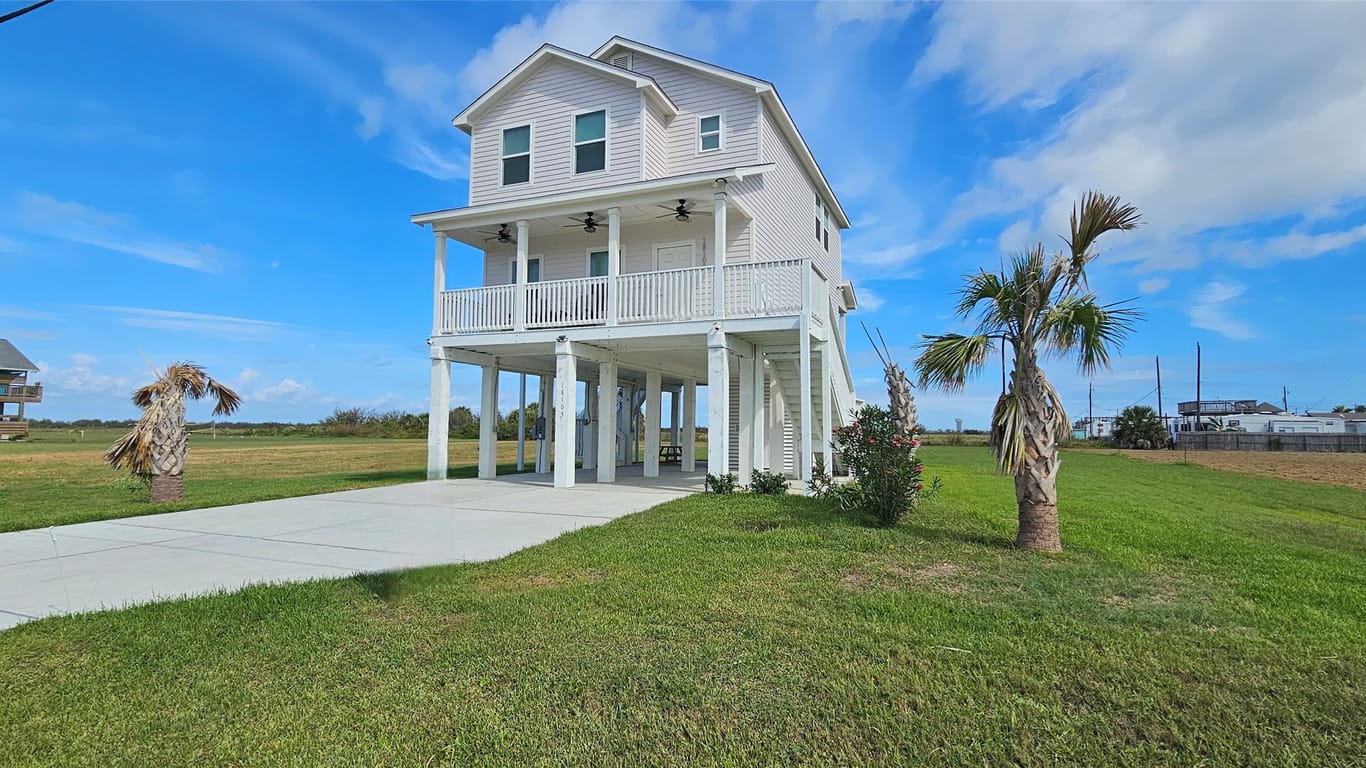 Galveston 2-story, 3-bed 18103 Shaman Drive-idx