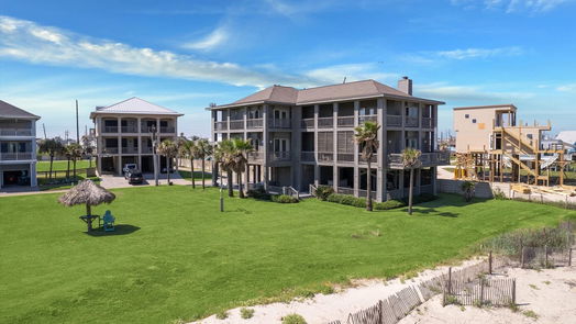 Jamaica Beach 3-story, 5-bed 1 Blue Heron Cir Drive-idx