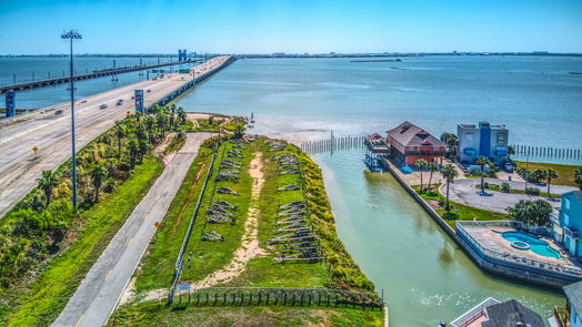 Tiki Island null-story, null-bed 0 jones lake dr-idx