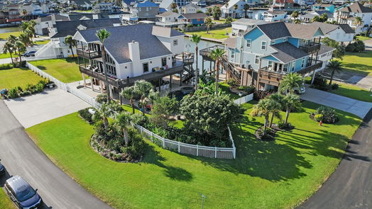 Tiki Island 3-story, 4-bed 1406 Palmetto Drive-idx