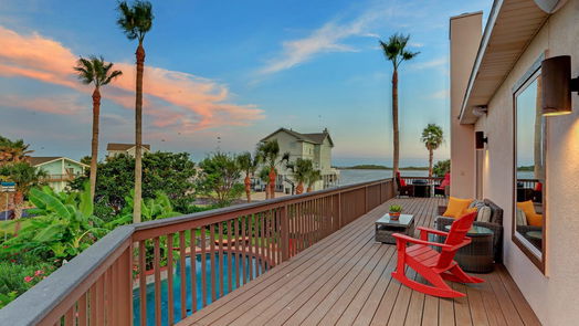 Tiki Island 3-story, 4-bed 1406 Palmetto Drive-idx