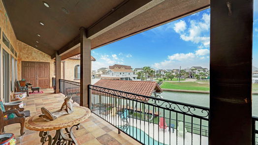 Tiki Island 3-story, 4-bed 506 Sunset Circle-idx